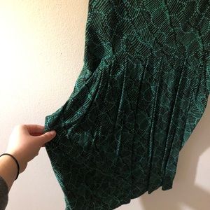 Green sweetheart dress